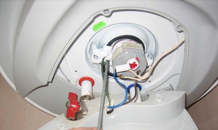Как заменить или очистить ТЭН водонагревателя в домашних условиях